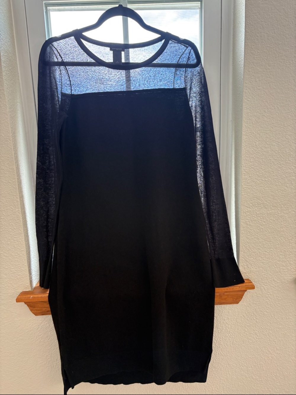 Ann Taylor Black Long Sleeve Knit Shift Dress